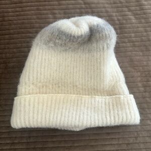 Hilda Ltd. Icelandic Pure Wool Toque Knit Cuff Beanie